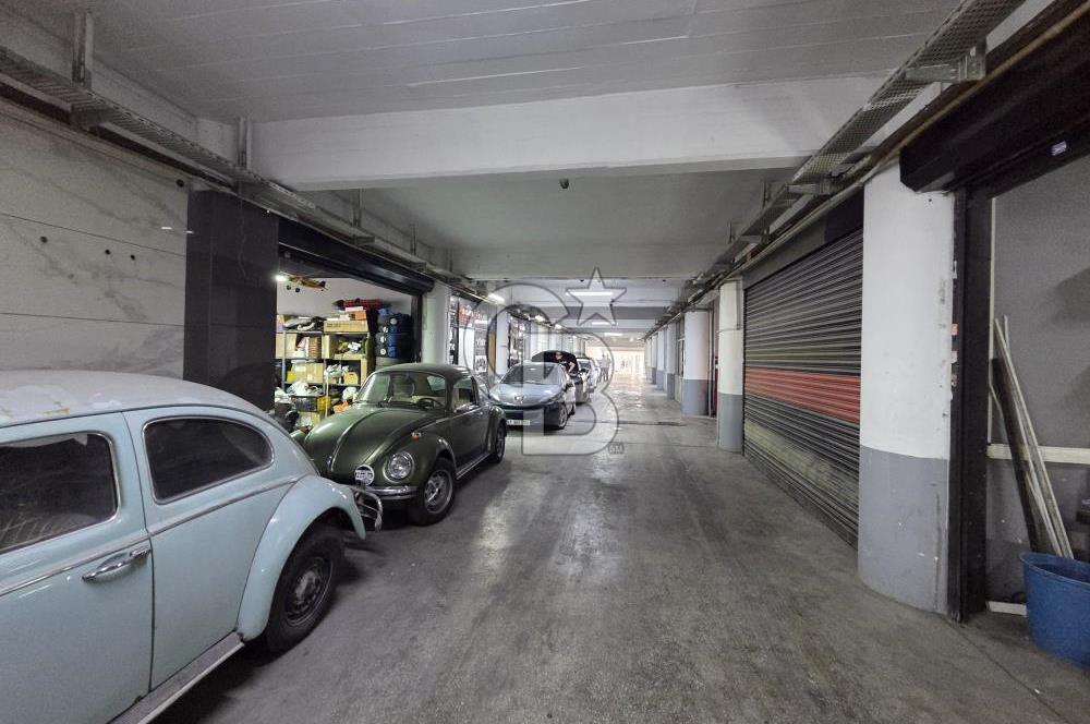 Sefaköy Beşyol Pakten Mutlu Sanayi Sit. 30 M2'lik Kiralık Dükkan