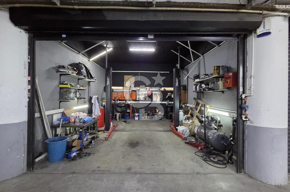 Sefaköy Beşyol Pakten Mutlu Sanayi Sit. 30 M2'lik Kiralık Dükkan