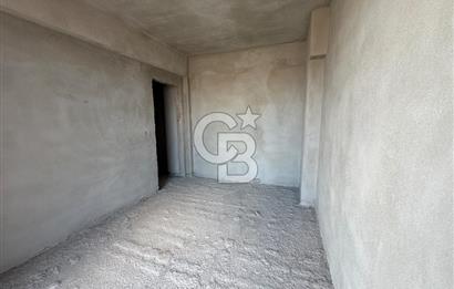 EZİNE CAMİKEBİR MAHALLESİ SATILIK KAPALI MUTFAK 2+1 DAİRE