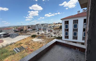 EZİNE CAMİKEBİR MAHALLESİ SATILIK KAPALI MUTFAK 2+1 DAİRE