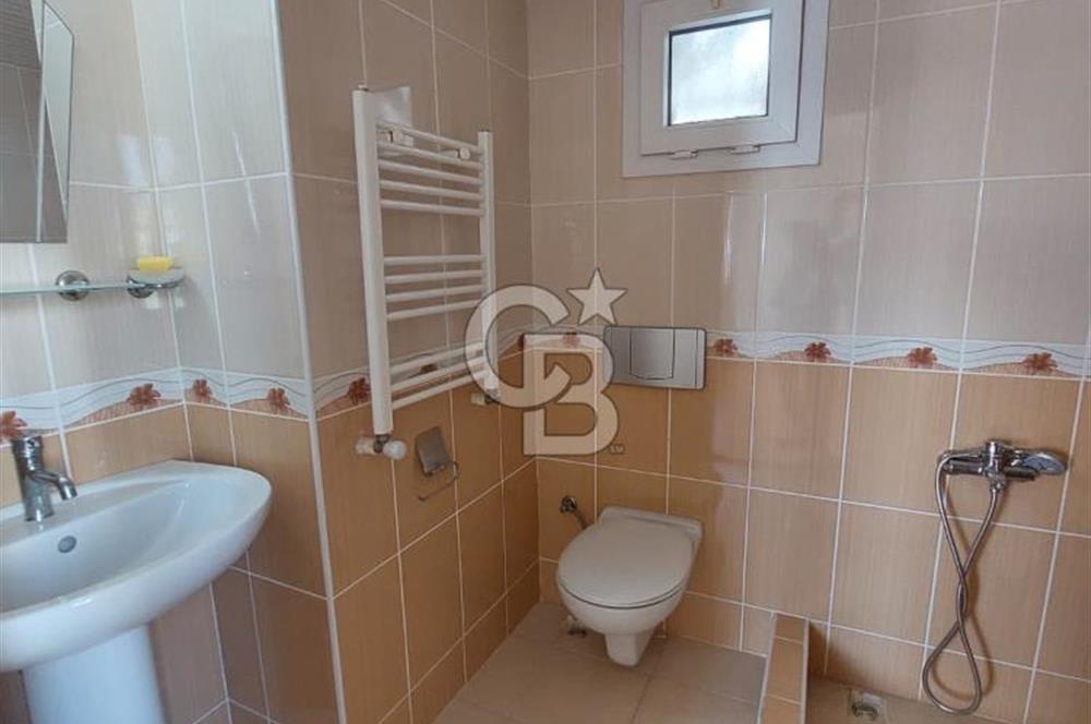 HUZUREVLERİ MAH. GENİŞ SATILIK 4+1 KİLERLİ DAİRE