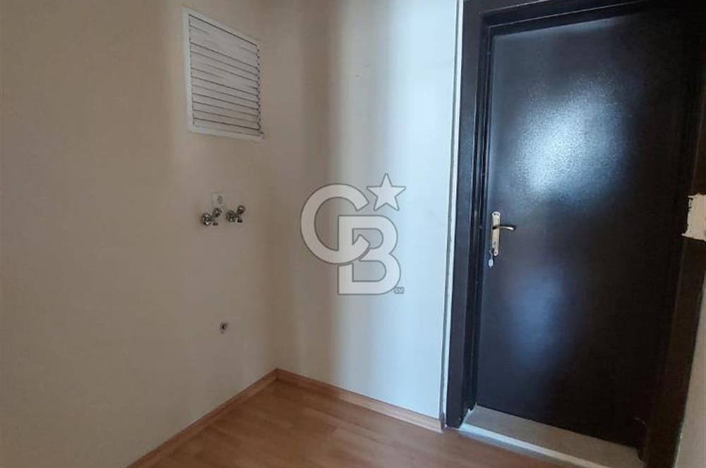 HUZUREVLERİ MAH. GENİŞ SATILIK 4+1 KİLERLİ DAİRE