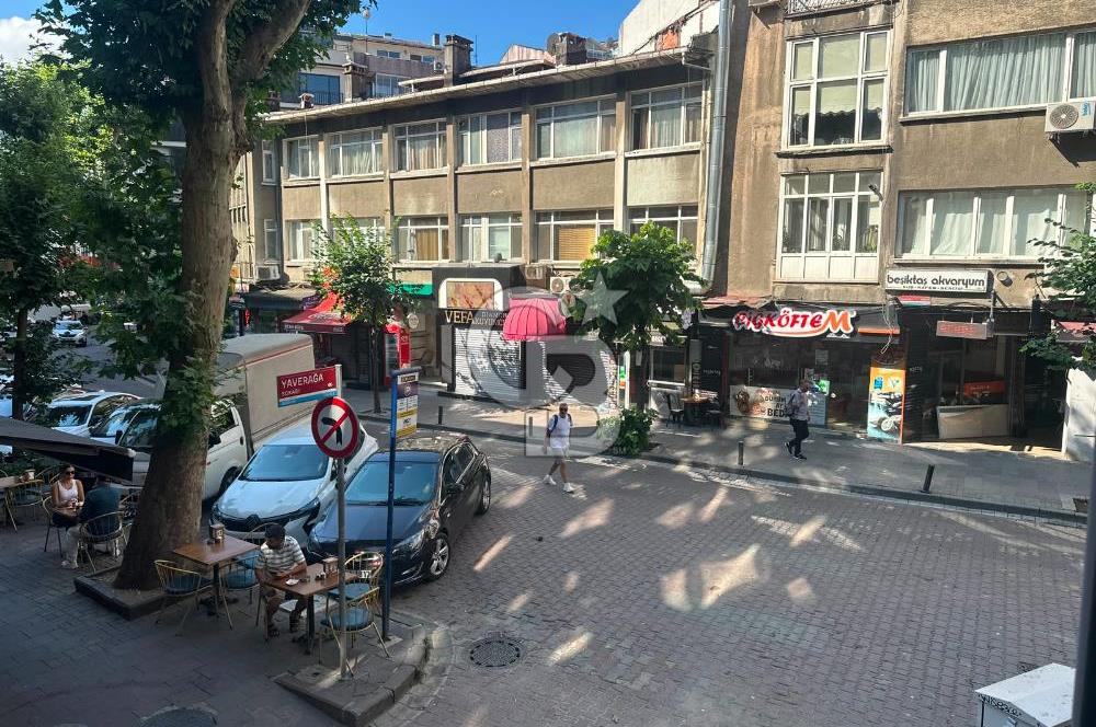 Beşiktaş Ihlamurdere Cad. Köşe Konum Devren Kiralık 3 Katlı Kafe