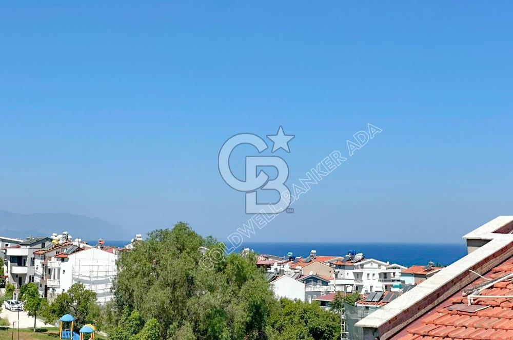 Efes Evlerinde kiralık 3+1 eşyasız triplex villa