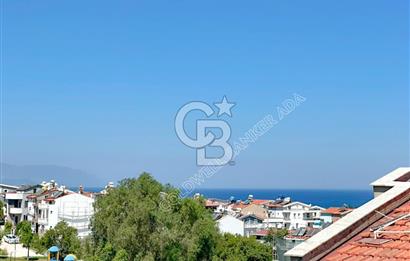 Efes Evlerinde kiralık 3+1 eşyasız triplex villa