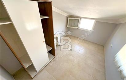 Efes Evlerinde kiralık 3+1 eşyasız triplex villa