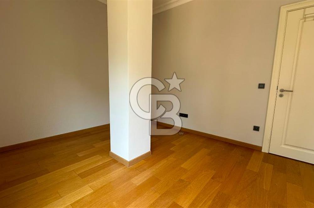 FENERBAHÇE'DE SAHİLE 6. BİNA , 110 M2 3+1 BALKONLU DAİRE