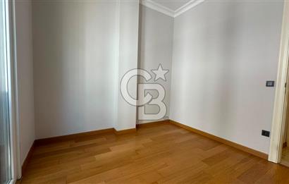 FENERBAHÇE'DE SAHİLE 6. BİNA , 110 M2 3+1 BALKONLU DAİRE