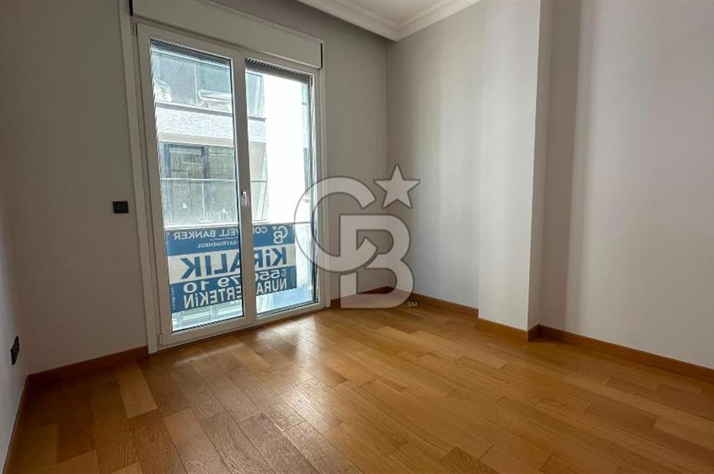 FENERBAHÇE'DE SAHİLE 6. BİNA , 110 M2 3+1 BALKONLU DAİRE