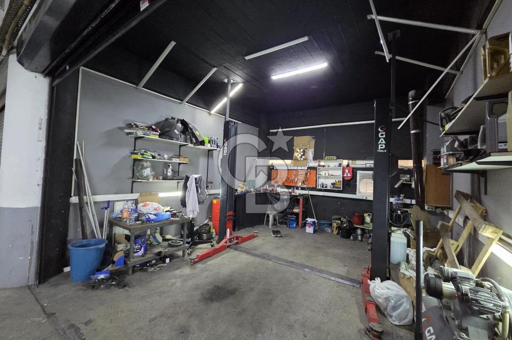 Sefaköy Beşyol Pakten Mutlu Sanayi Sit. 30 M2'lik Kiralık Dükkan