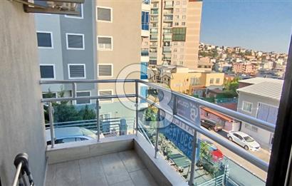 Bayraklı 'da Deniz manzaralı Daire