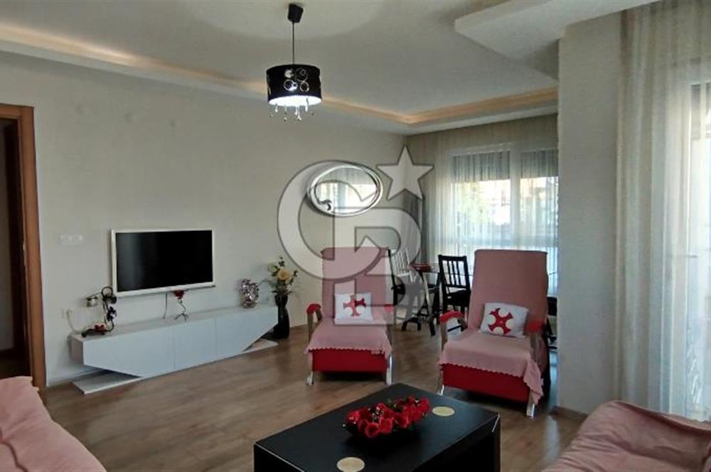 Bayraklı 'da Deniz manzaralı Daire