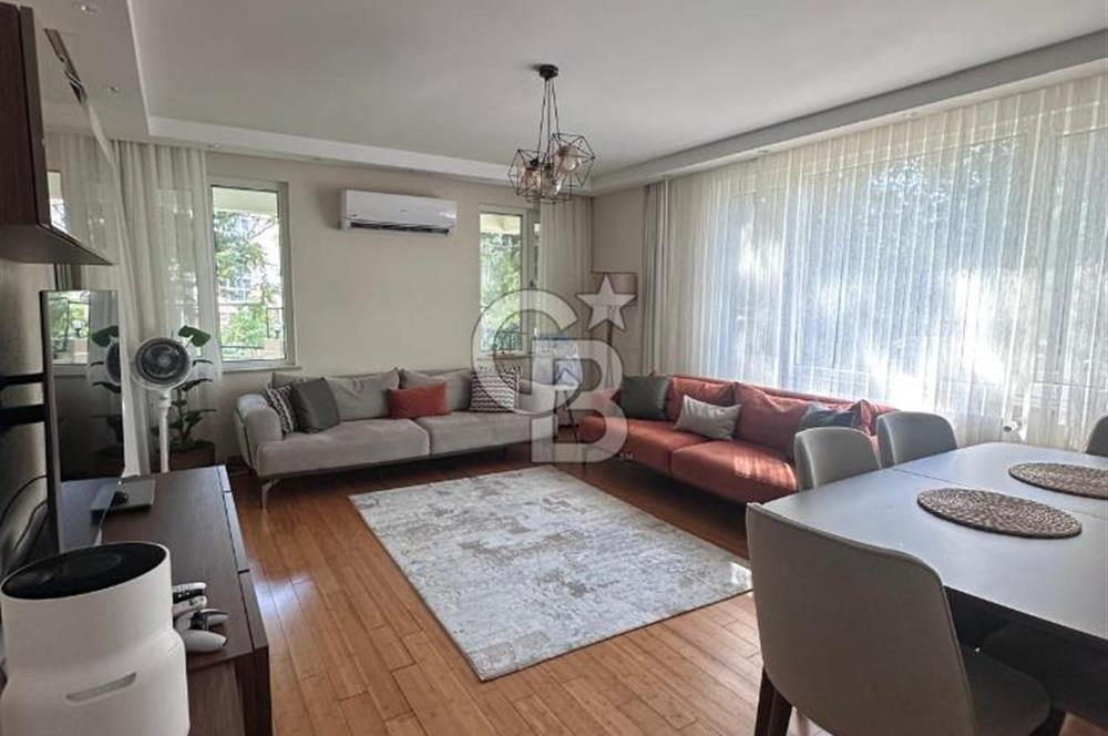 Meydankavağının En Prestijli Sitesinde Satılık Daire