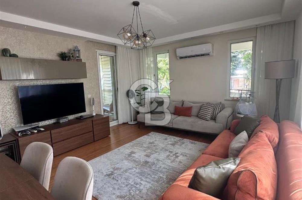 Meydankavağının En Prestijli Sitesinde Satılık Daire