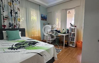 Meydankavağının En Prestijli Sitesinde Satılık Daire