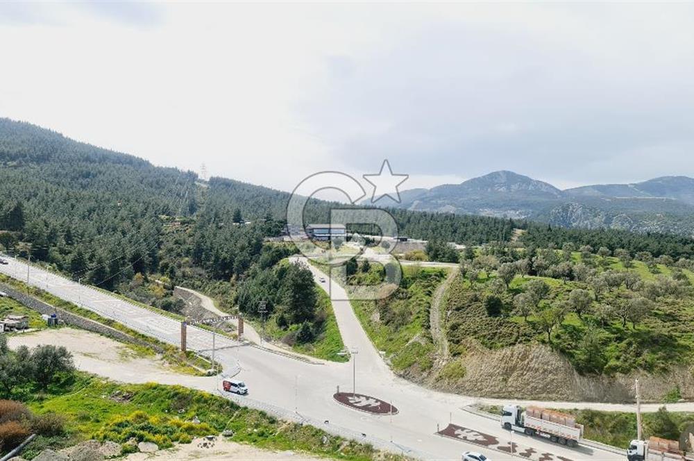 Manisa Meydan Sitesi 2+1 Açık Mutfak Kiralık Daire