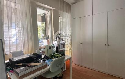 Meydankavağının En Prestijli Sitesinde Satılık Daire