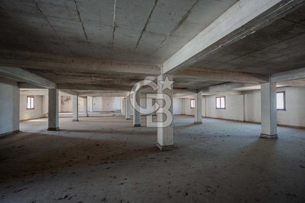 MANİSA AKHİSAR CUMHURİYET'TE 5170 m2 KİRALIK DEPO