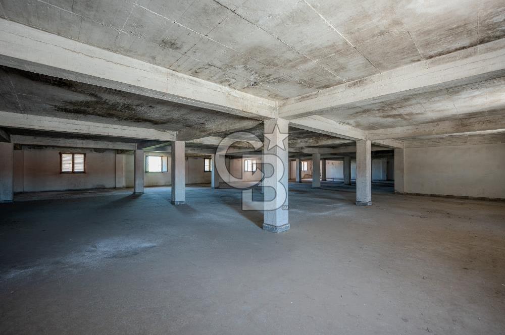 MANİSA AKHİSAR CUMHURİYET'TE 5170 m2 KİRALIK DEPO