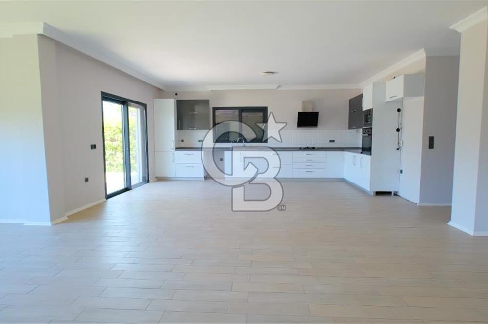 Urla Kuşçularda Kiralık 4+1 Villa