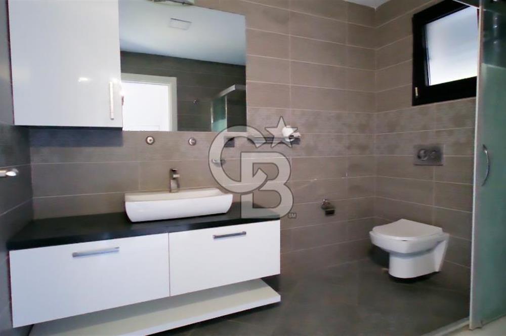 Urla Kuşçularda Kiralık 4+1 Villa