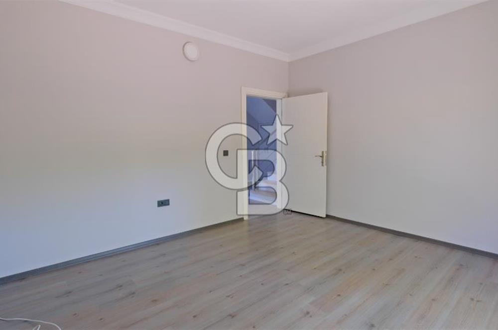 Urla Kuşçularda Kiralık 4+1 Villa