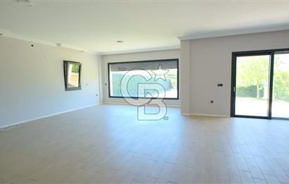 Urla Kuşçularda Kiralık 4+1 Villa