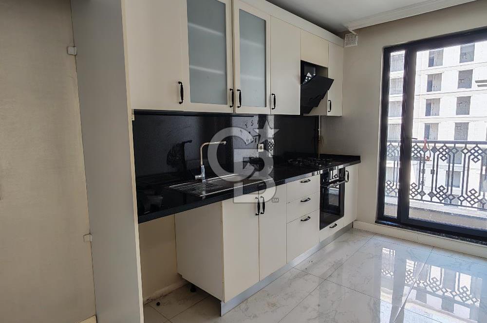 Ümraniye BEYCE KONAKLARI SATILIK 2+1 Daire 7/24 Güvenlik Havuzlu