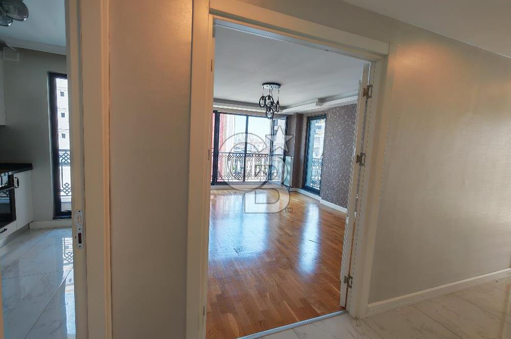 Ümraniye BEYCE KONAKLARI SATILIK 2+1 Daire 7/24 Güvenlik Havuzlu