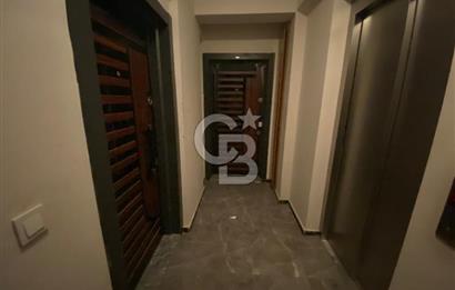 Karşıyaka Örnekköy Mah.’de Kapalı Mutfak 2+1 Kiralık Daire