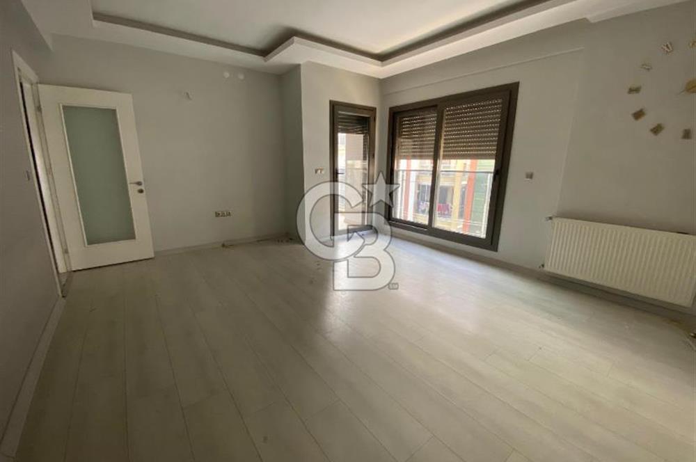 Karşıyaka Örnekköy Mah.’de Kapalı Mutfak 2+1 Kiralık Daire