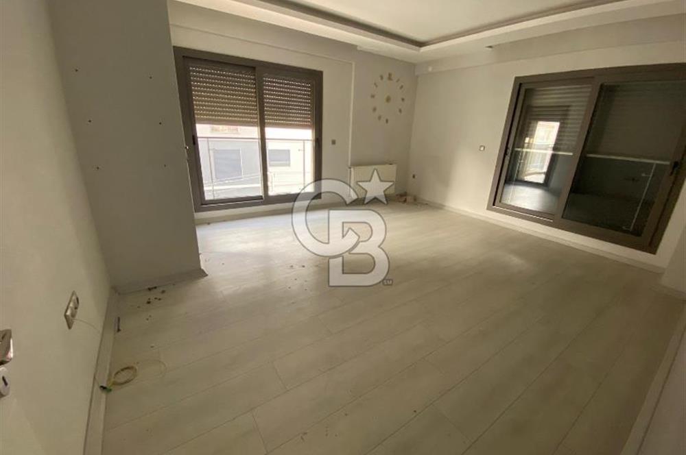 Karşıyaka Örnekköy Mah.’de Kapalı Mutfak 2+1 Kiralık Daire