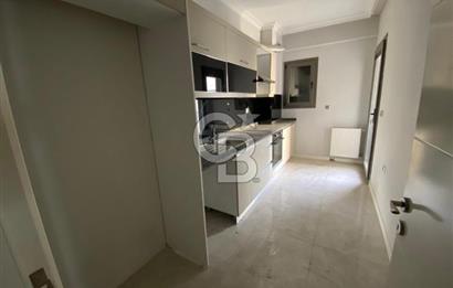 Karşıyaka Örnekköy Mah.’de Kapalı Mutfak 2+1 Kiralık Daire
