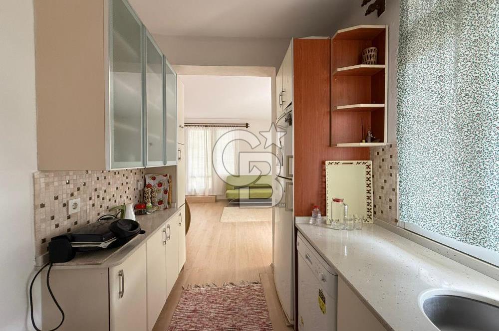 Urla İskelede Eşyalı Kiralık 2+1 Müstakil Ev 