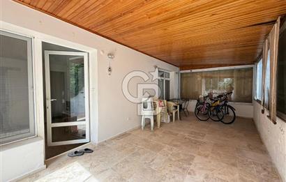 Urla İskelede Eşyalı Kiralık 2+1 Müstakil Ev 