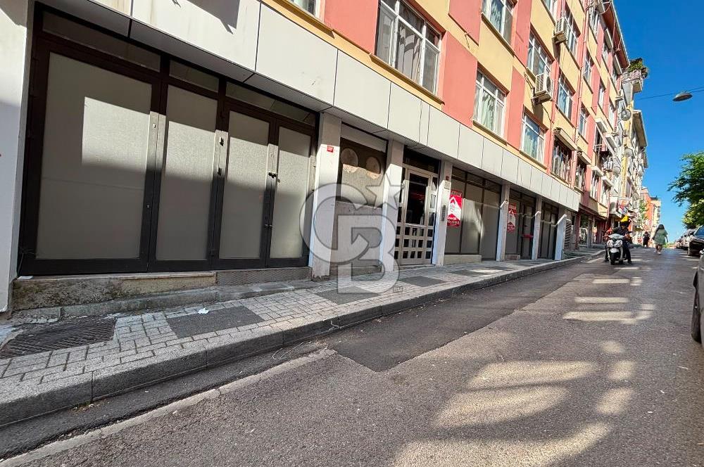 Üsküdar Selimiye 410 M2 Kiralık Dükkan