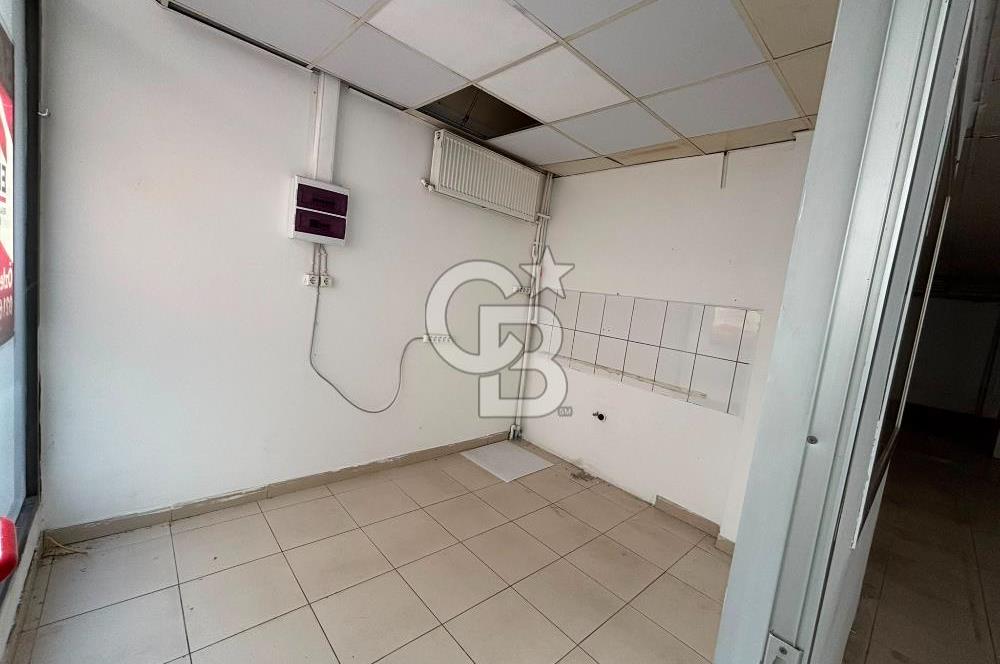 Üsküdar Selimiye 410 M2 Kiralık Dükkan