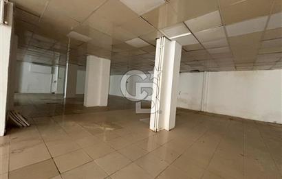 Üsküdar Selimiye 410 M2 Kiralık Dükkan