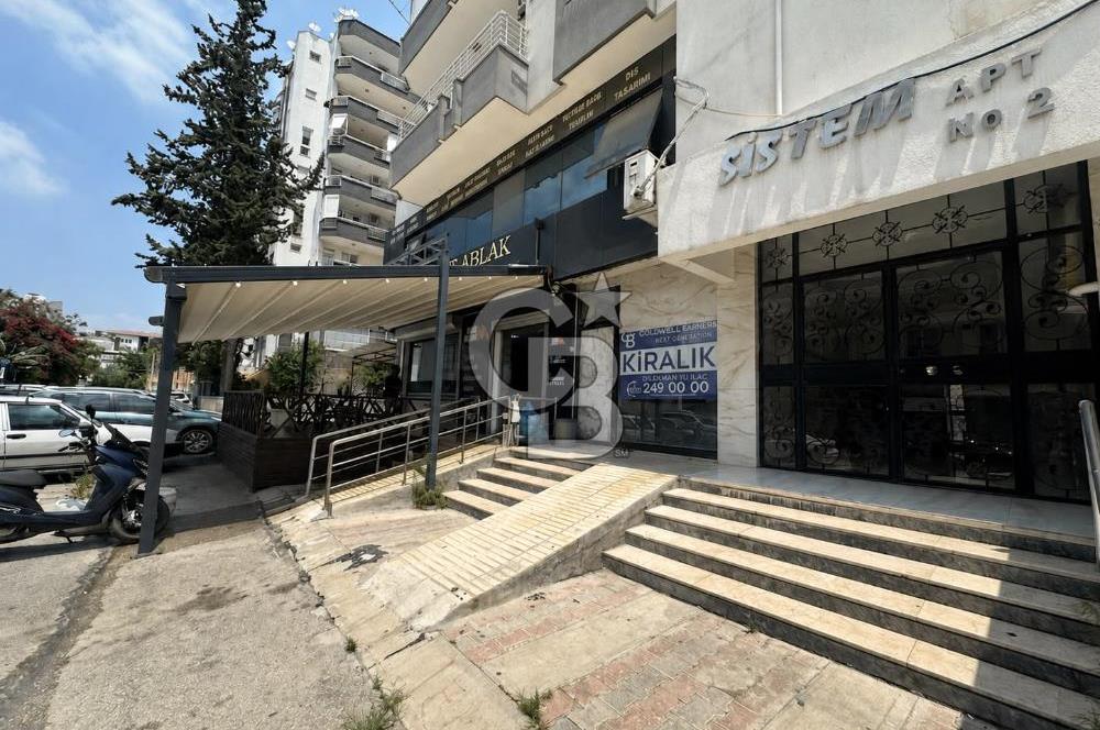 Çukurova Güzelyalı'da Caddeye Yakın 18 m² Kiralık İş Yeri