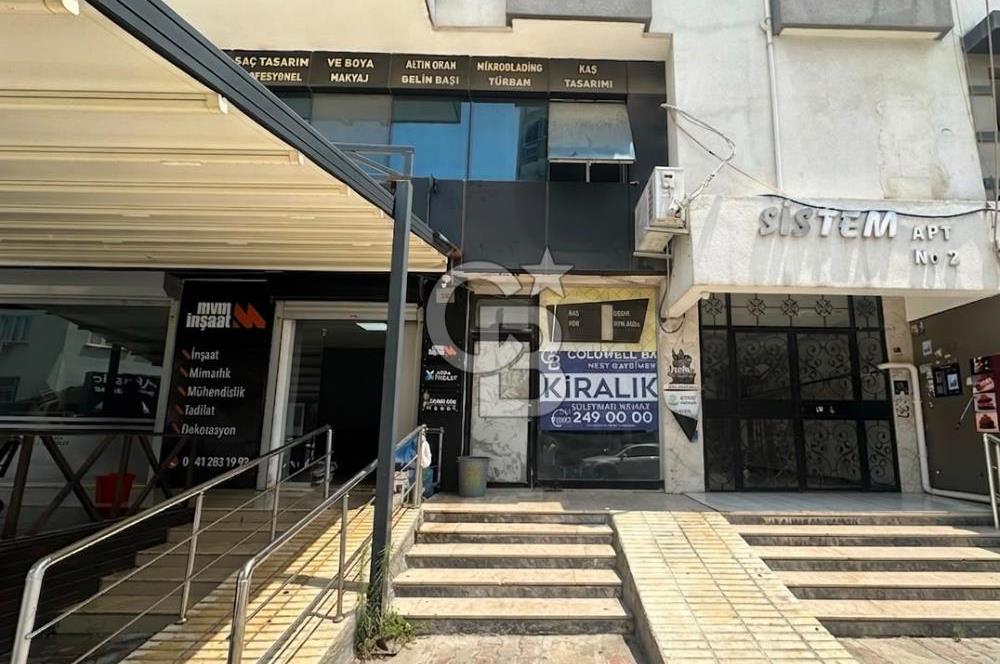 Çukurova Güzelyalı'da Caddeye Yakın 18 m² Kiralık İş Yeri