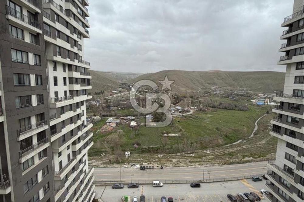 GÜNEYPARK 2'DE 4,5+1 İÇİ ÖZEL YAPILI DAİRE