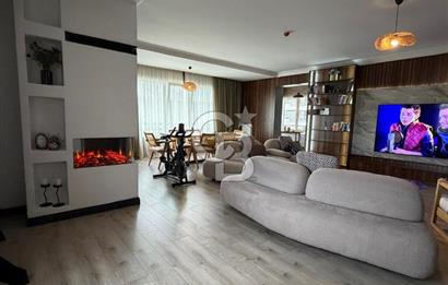 GÜNEYPARK 2'DE 4,5+1 İÇİ ÖZEL YAPILI DAİRE