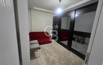 URLA ZEYTİNALANI'NDA DENİZ MANZARALI SATILIK LÜKS MALİKANE