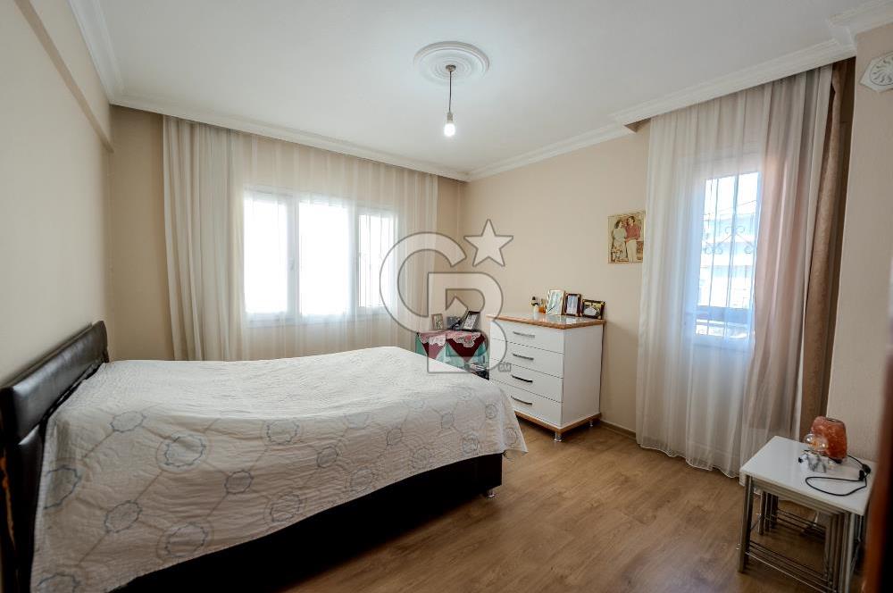 Yamanlarda Satılık 3 Katlı Ana Bina ve Müstakil Ev