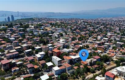 Yamanlarda Satılık 3 Katlı Ana Bina ve Müstakil Ev
