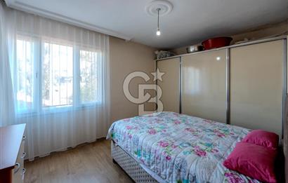 Yamanlarda Satılık 3 Katlı Ana Bina ve Müstakil Ev