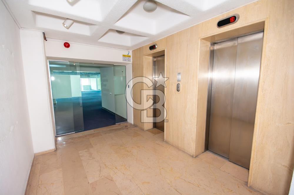 ŞİŞLİ ESENTEPE 700 m² A+ PLAZA KATI KURUMSAL KİRALIK OFİS
