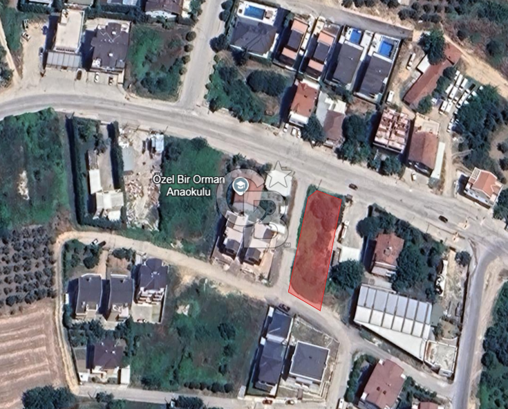 KAYAPADA SANAYİYE ÇOK YAKIN CADDEYE CEPHELİ 831 M2 KİRALIK ARSA