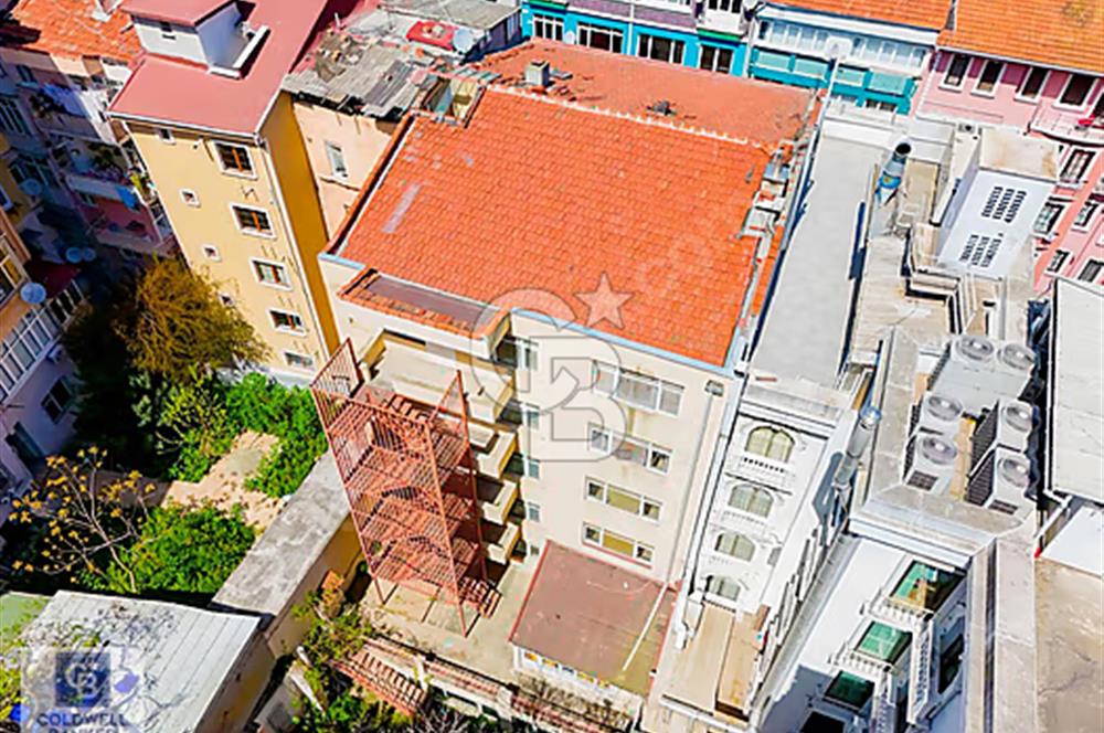 FINDIKZADE KOMPLE SATILIK BİNA