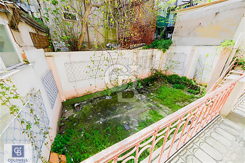 FINDIKZADE KOMPLE SATILIK BİNA